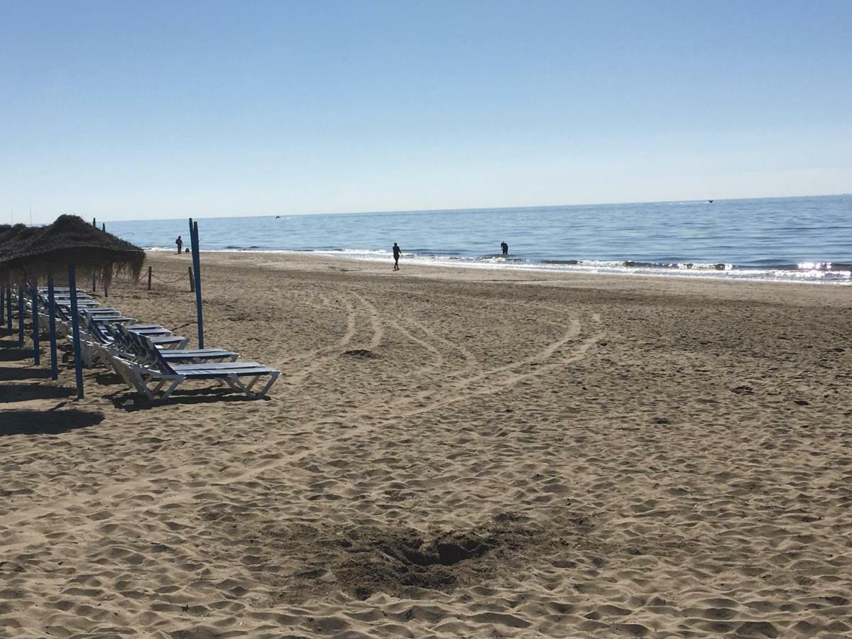 Estudio Primera Linea 50 Mtrs Playa. Fibra 600Mb 마르베야 외부 사진